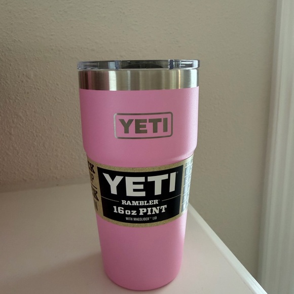 YETI Rambler 16oz Pint Power Pink - Picture 1 of 3